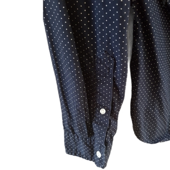 J. Crew- Slim Fit, Button Down - Picture 5 of 9